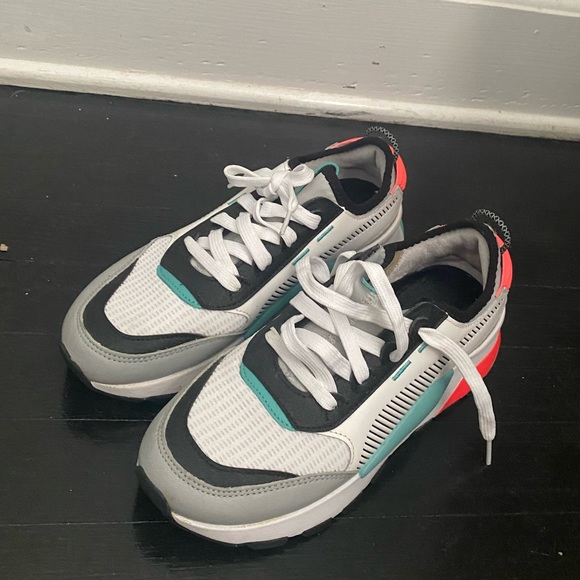 Puma sneakers - Picture 5 of 5